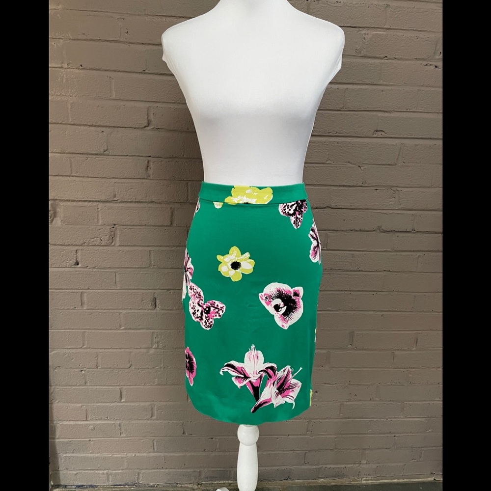 J.Crew Floral print pencil skirt 6